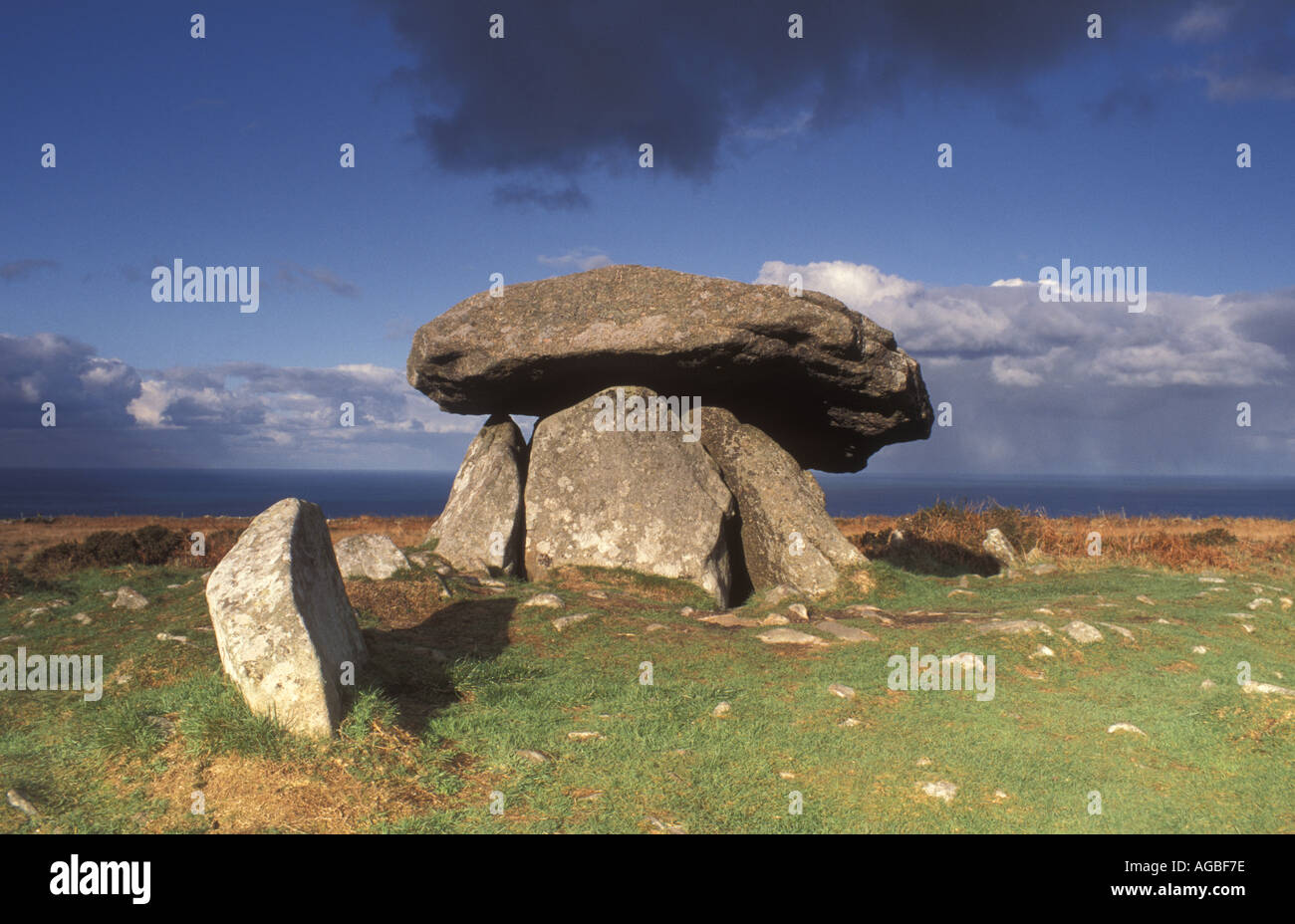 Chun Quoit - Neolithic Chamber Tomb, Morvah, west Penwith district of Cornwall, UK Stock Photo