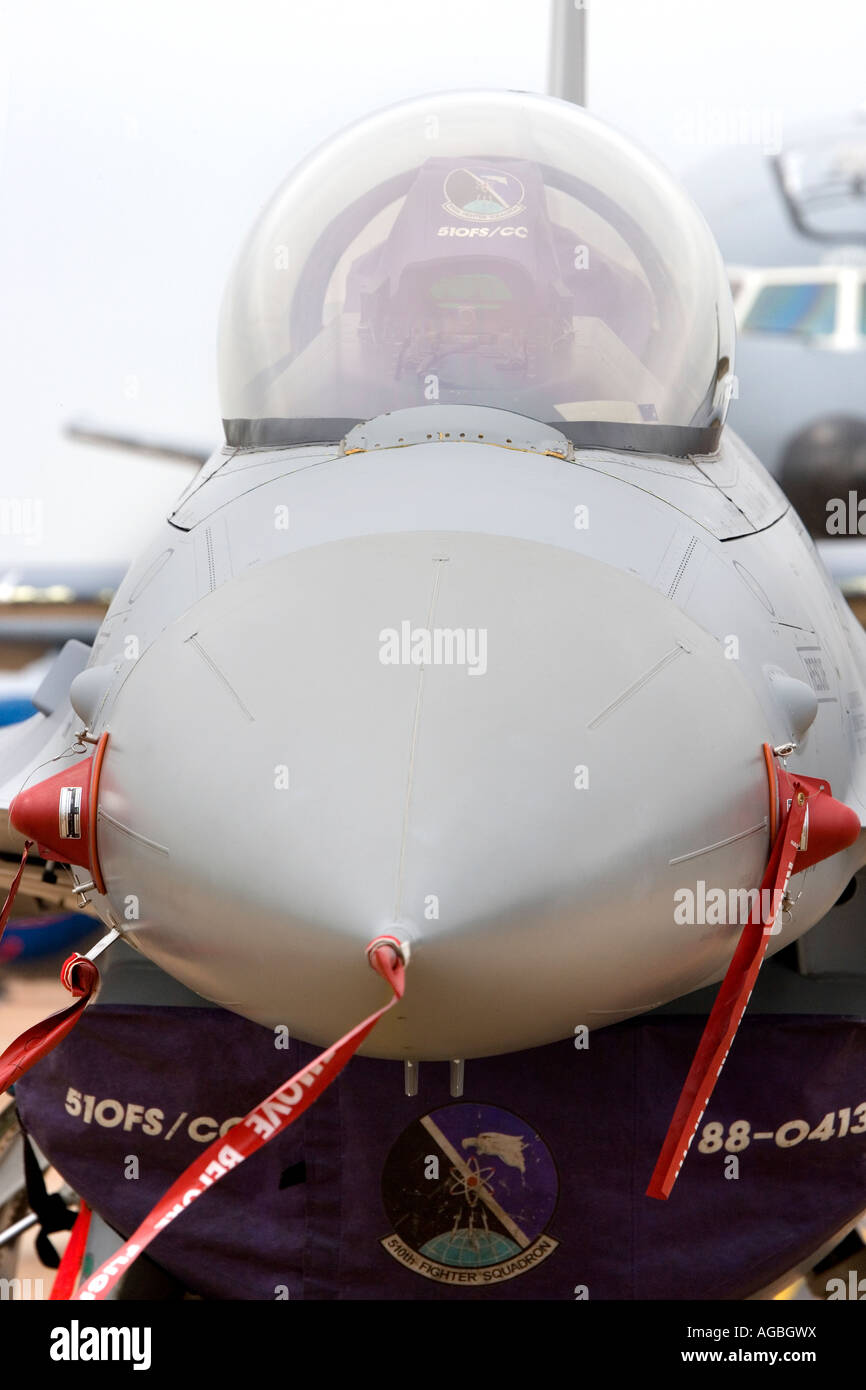 F16 Fighting Falcon Delta Wing Jet Fighter Stock Photo Alamy