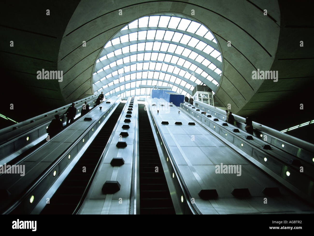 Escalators in Canary Wharf station London Stock Photo - Alamy