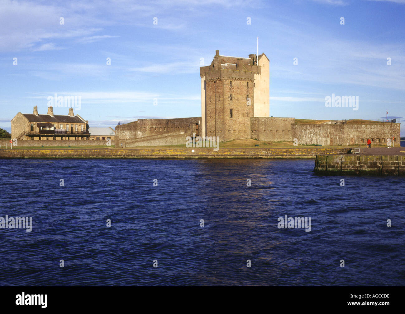 dh Broughty Ferry castle BROUGHTY FERRY ANGUS Scottish Castle barracks and harbour scotland dundee Stock Photo