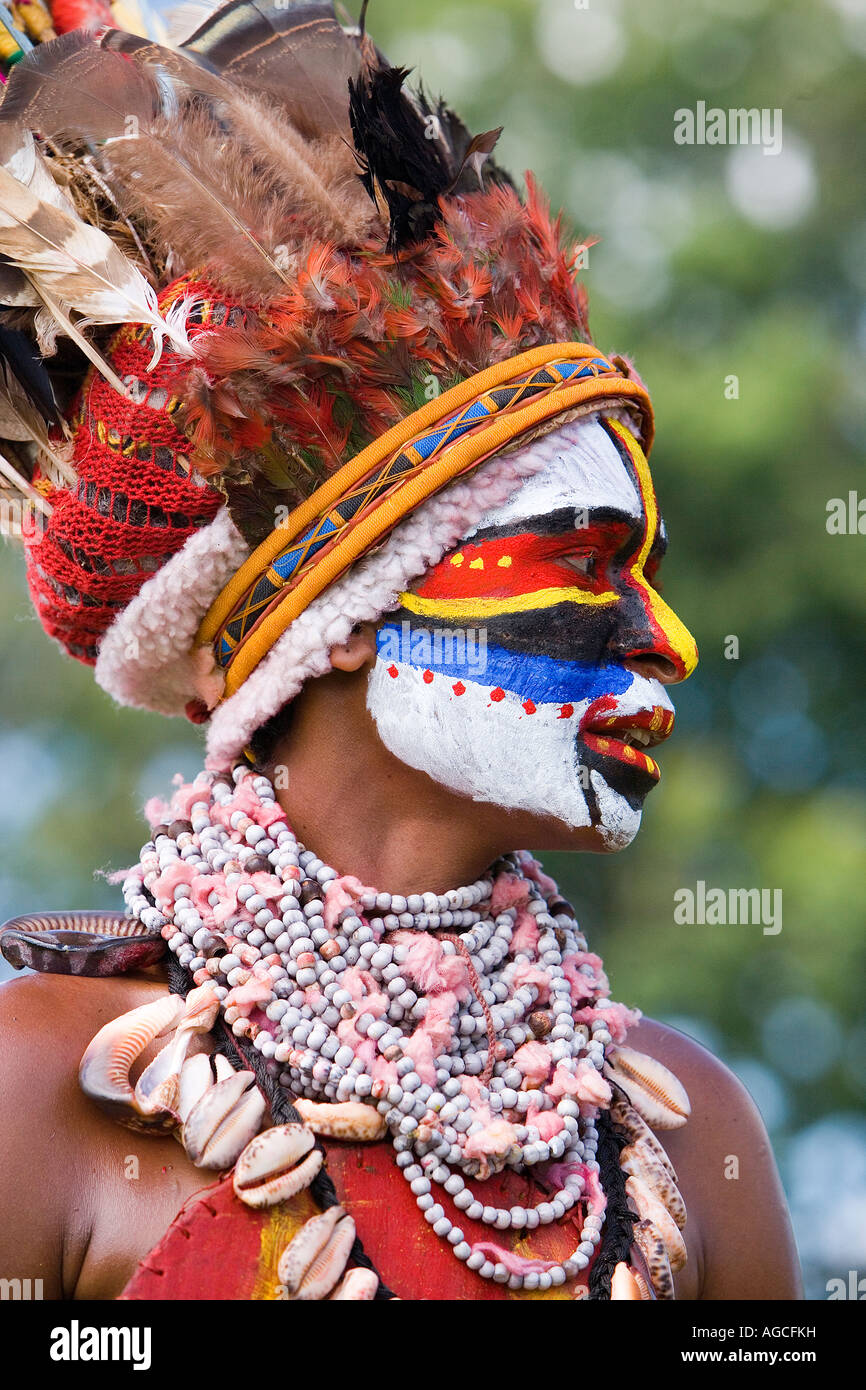 Dancer at Sing Sing, Goroka, Papua New Guinea Stock Photo