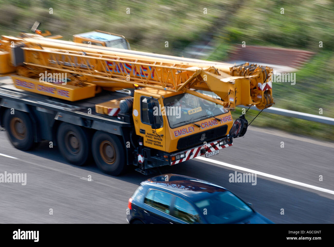 truckmounted crane. Emsley Crane Hire Stock Photo Alamy