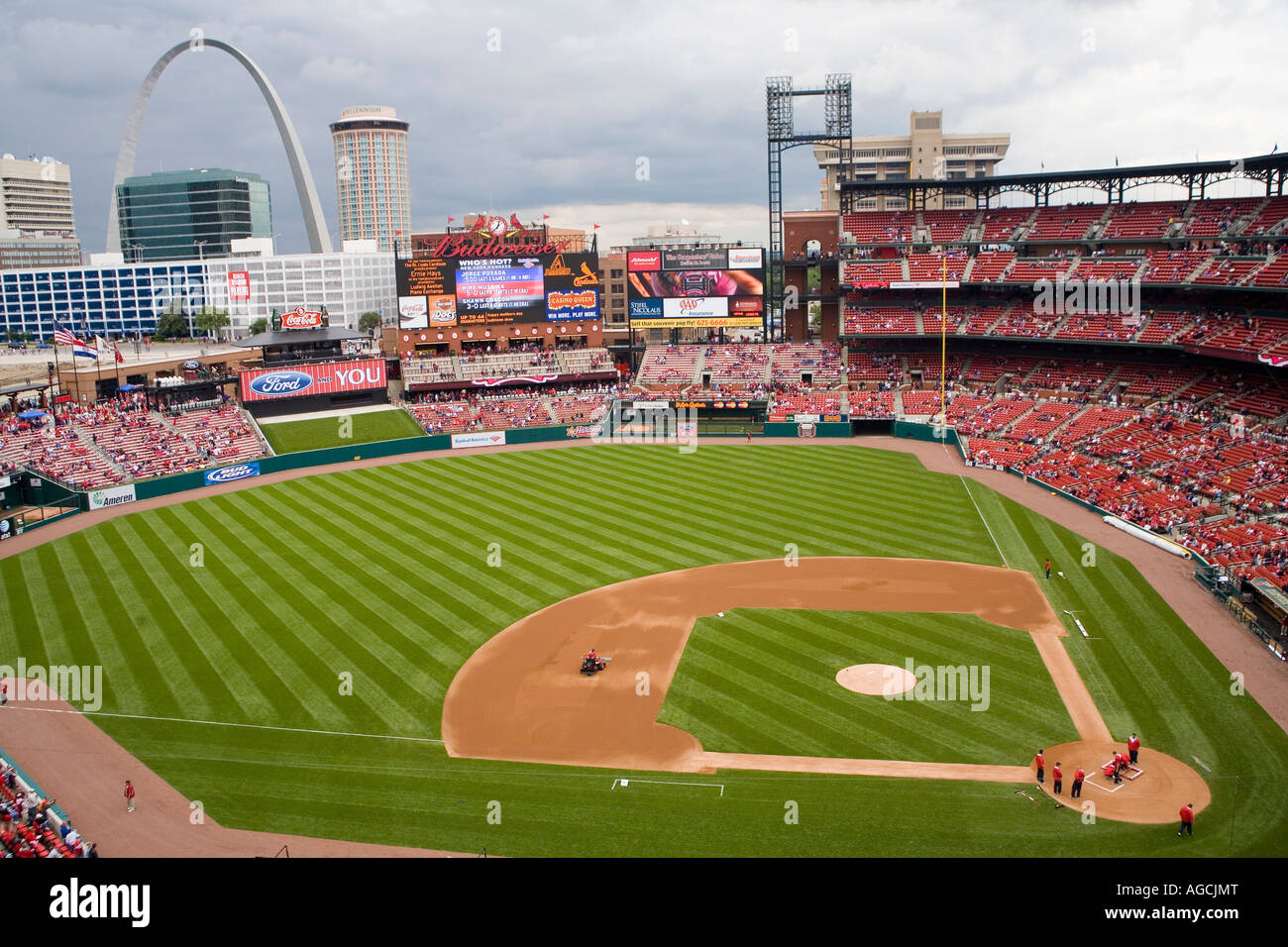 View of Busch Stadium, home of the St. Louis Cardinals, from the landmark  Gateway Arch, Downtown St. Louis, Missouri, USA Stock Photo - Alamy