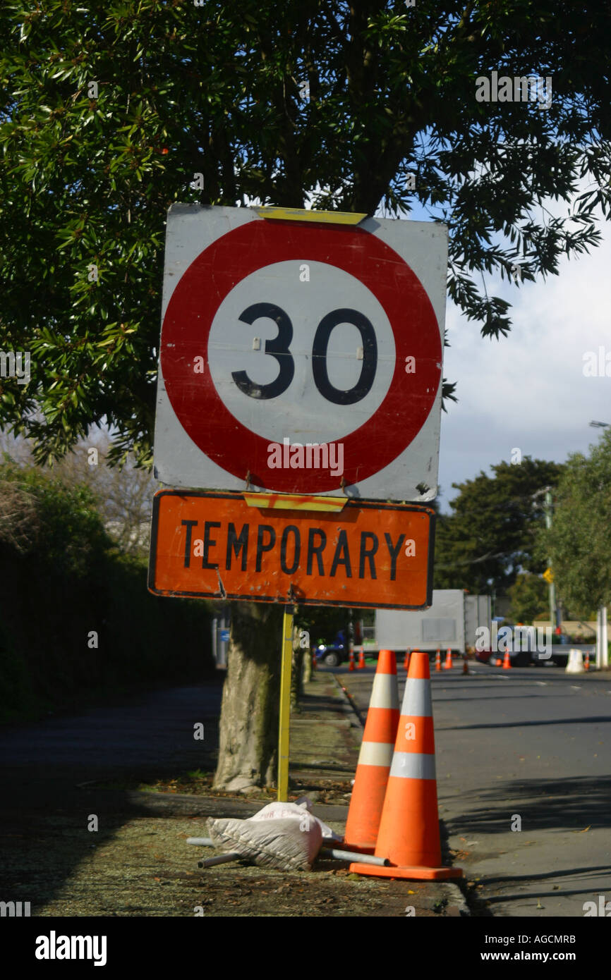 30 day warning hi-res stock photography and images - Alamy