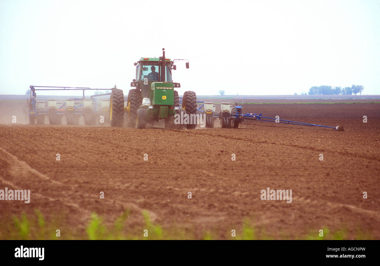 Spring Farm Planting Sow seeds spring hi-res stock photography and images - Alamy