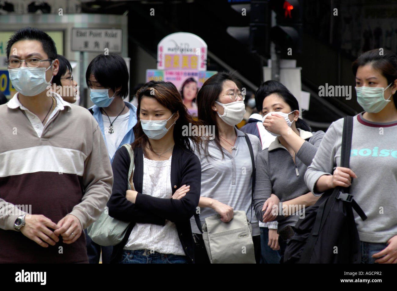 Face masks SARS outbreak Hong Kong Stock Photo: 8097009 - Alamy