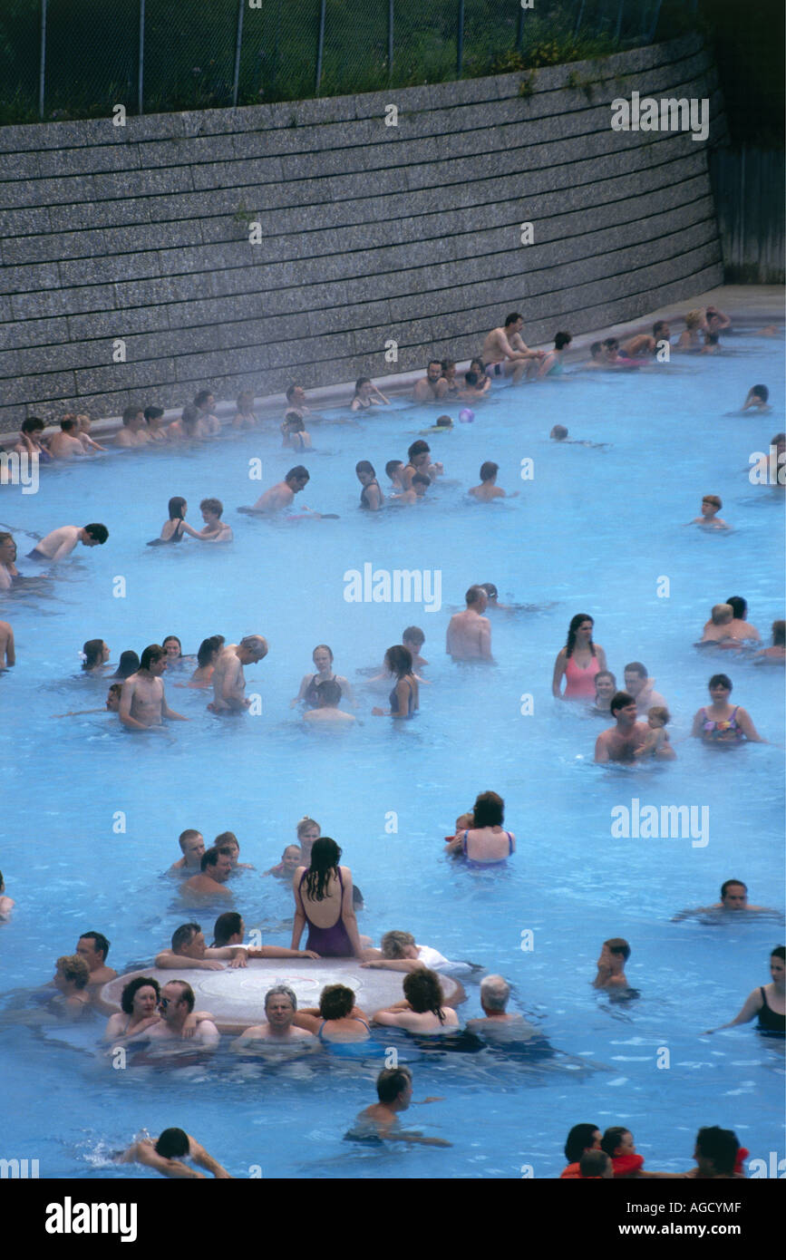 Hot springs swimming pool radium hi-res stock photography and images ...