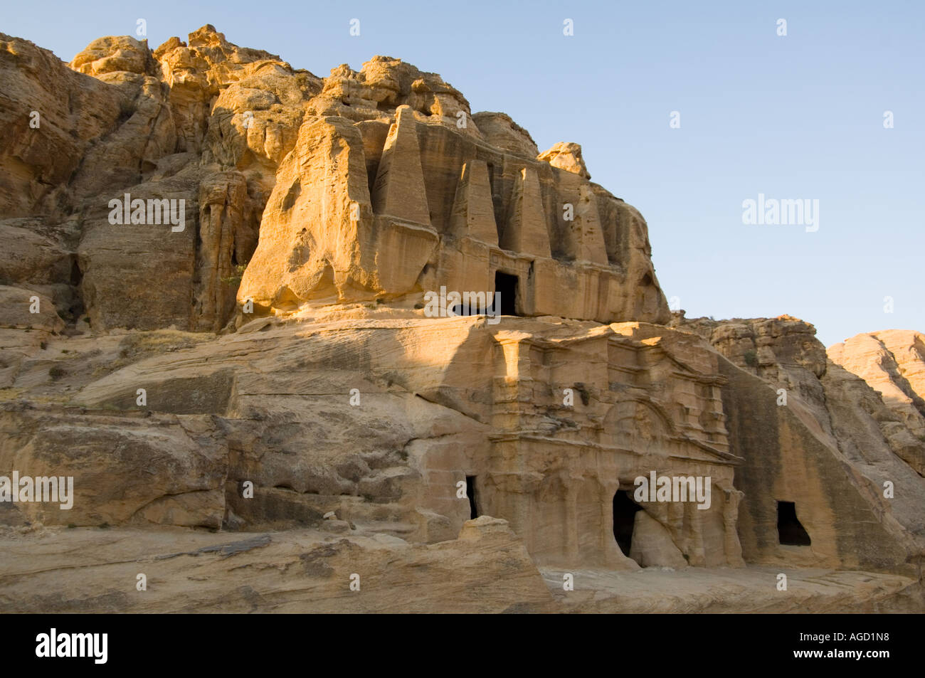 Petra jordan water channel hi-res stock photography and images - Alamy