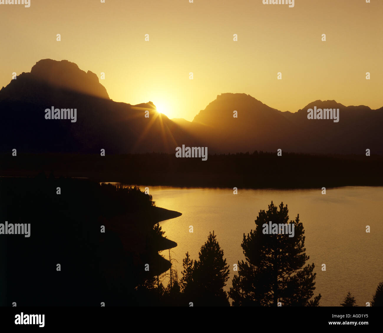 USA - WYOMING:  Jackson Lake & Grand Tetons at sunset Stock Photo