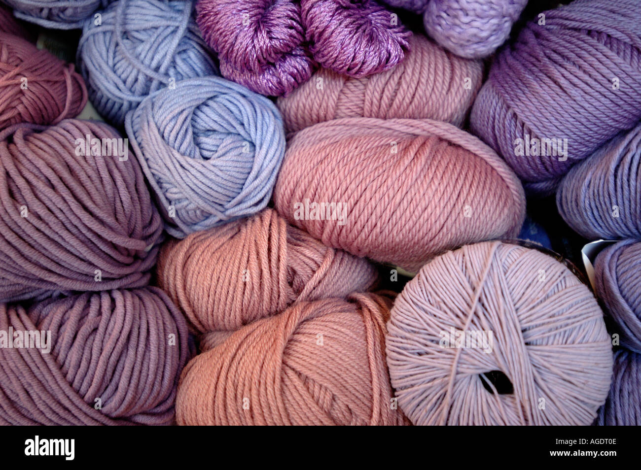 yarn string knitting wool hobby hobbiest activity balls of yarn piles