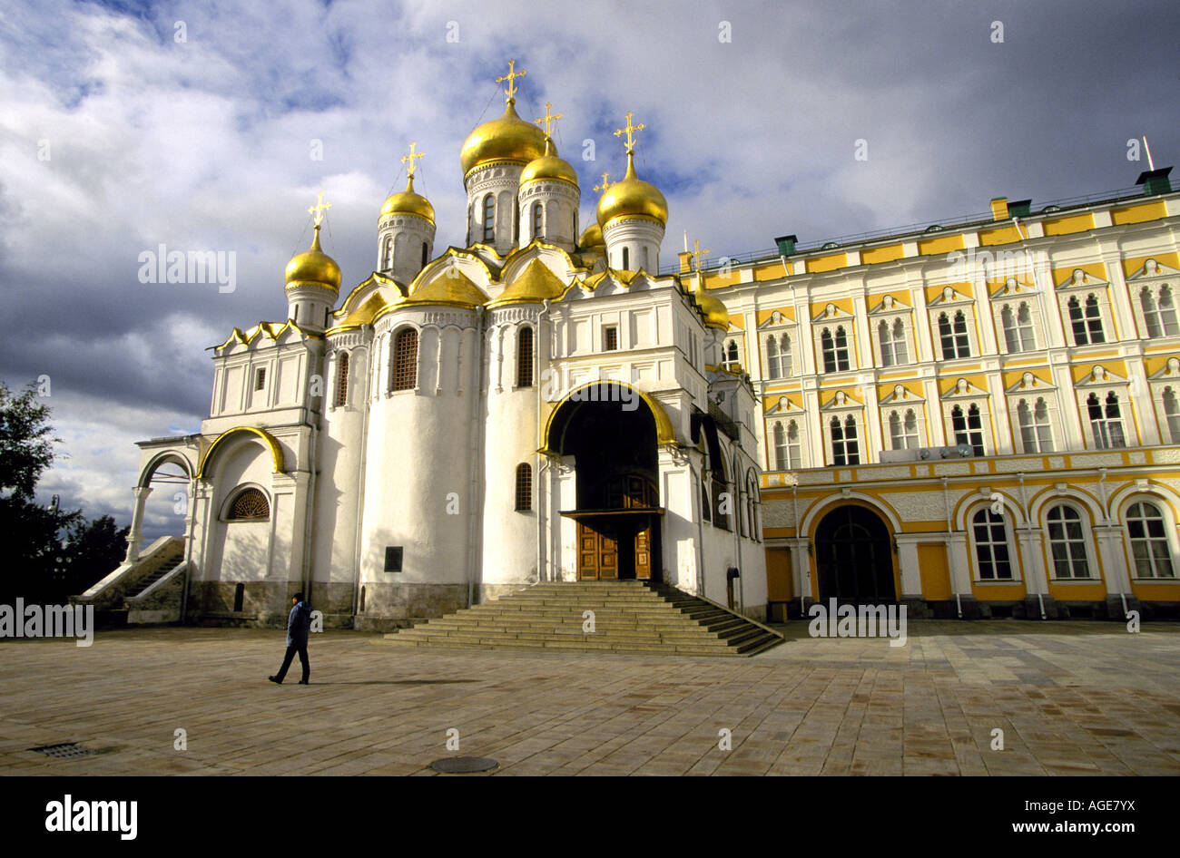 The golden onion domes of a Russian Orthodox church in the Kremlin on