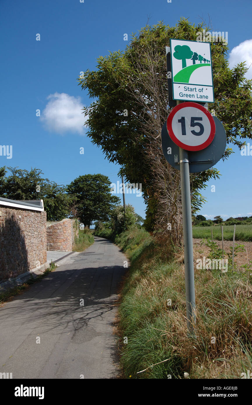 15 mph speed limit sign hires stock photography and images Alamy