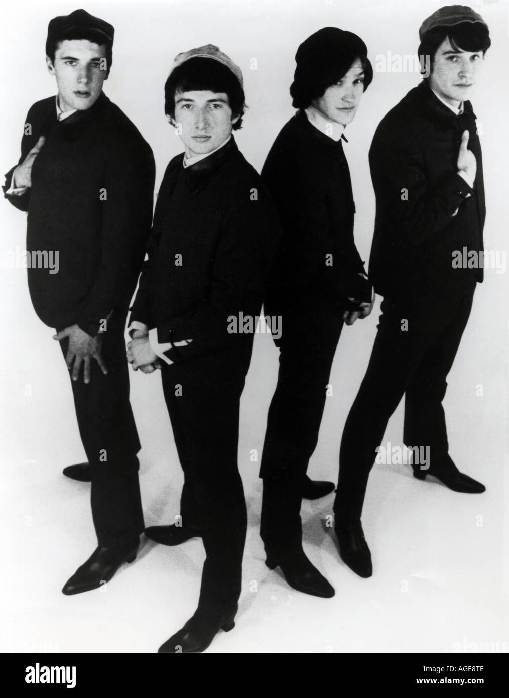 Kinks 1964 hi-res stock photography and images - Alamy