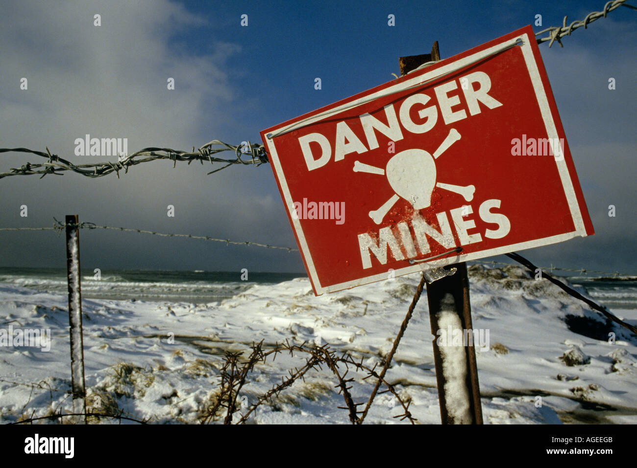 Falkland Island sign indicating presence of mines from the Falklands Conflict, c. 1981 South Atlantic Stock Photo