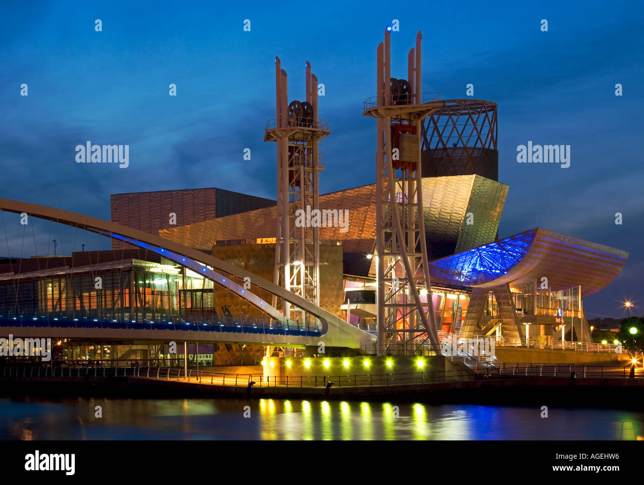 The Lowry Centre at Night, Salford Quays, Greater Manchester, England, UK Stock Photo