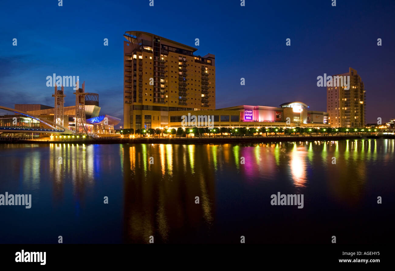 The Lowry Centre and Lowry Outlet Mall at Night, Salford Quays, Greater Manchester, England, UK Stock Photo