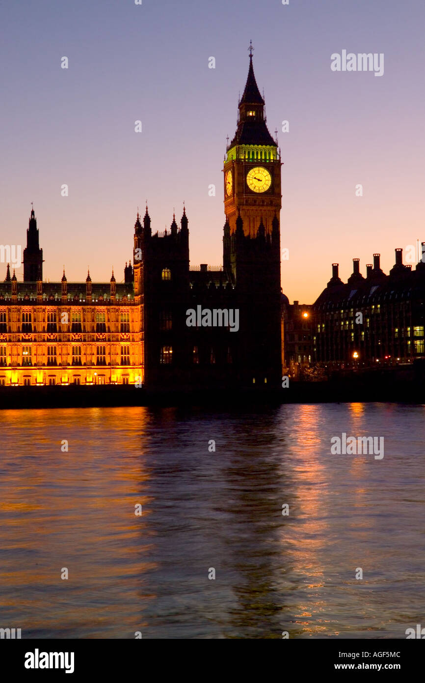 London house of parliment skyline hi-res stock photography and images ...