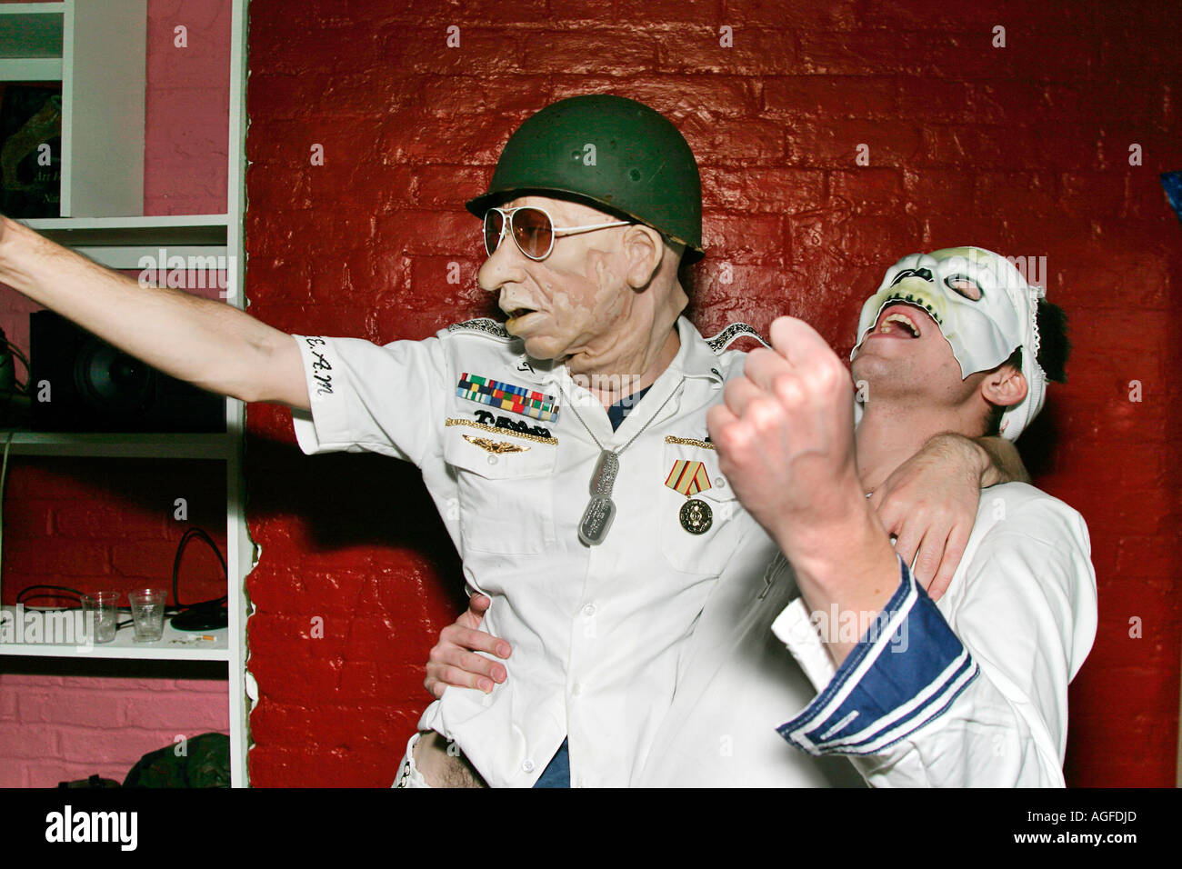 Two guys dancing hi-res stock photography and images - Alamy