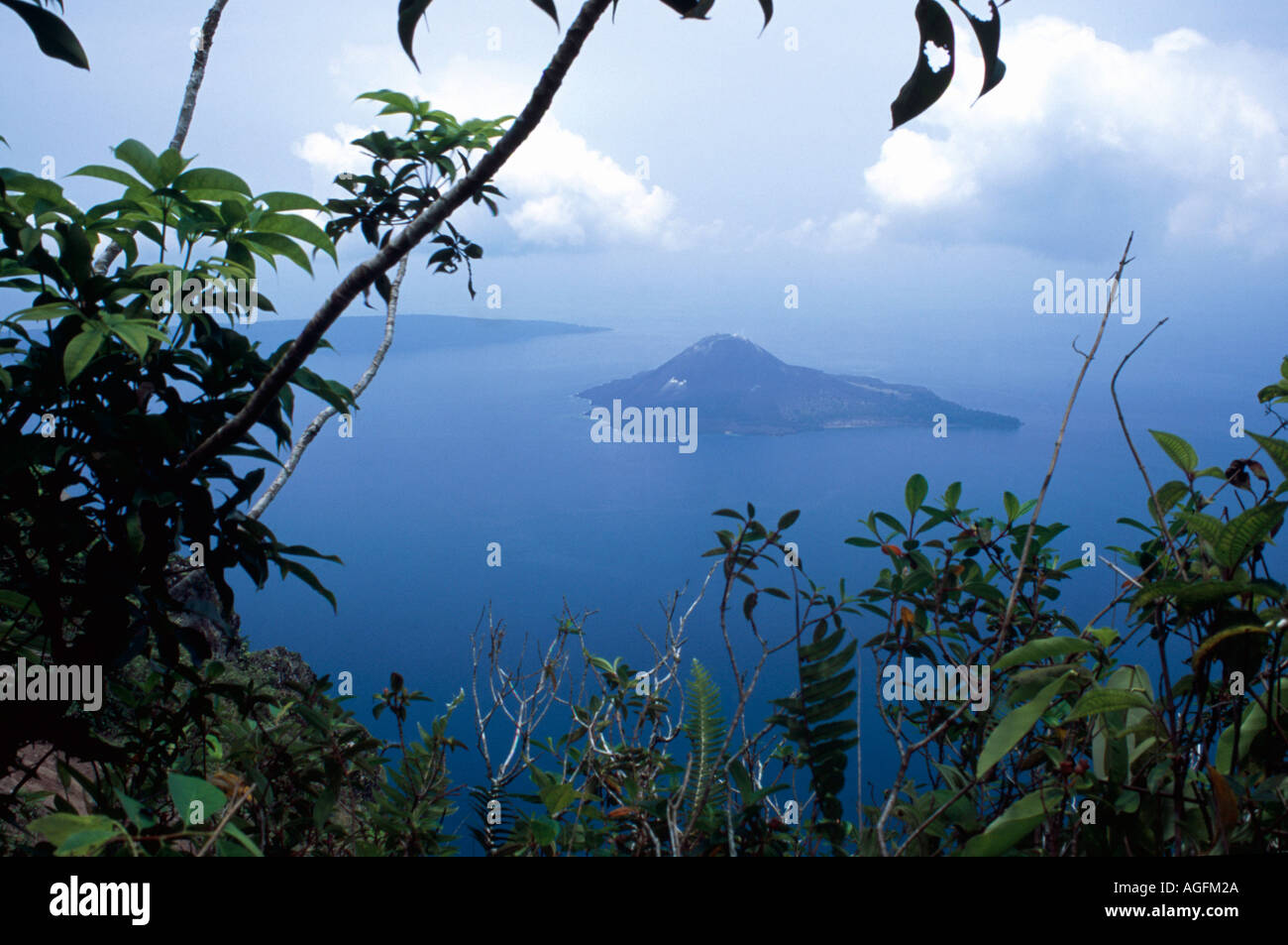 Anak krakatoa son krakatoa seen hires stock photography and images Alamy