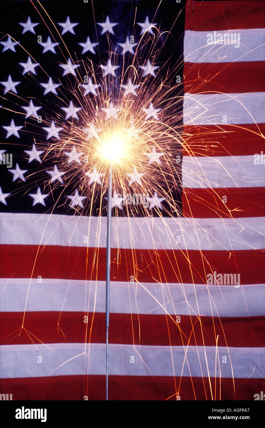 Usa flag burning sparklers hi-res stock photography and images - Alamy