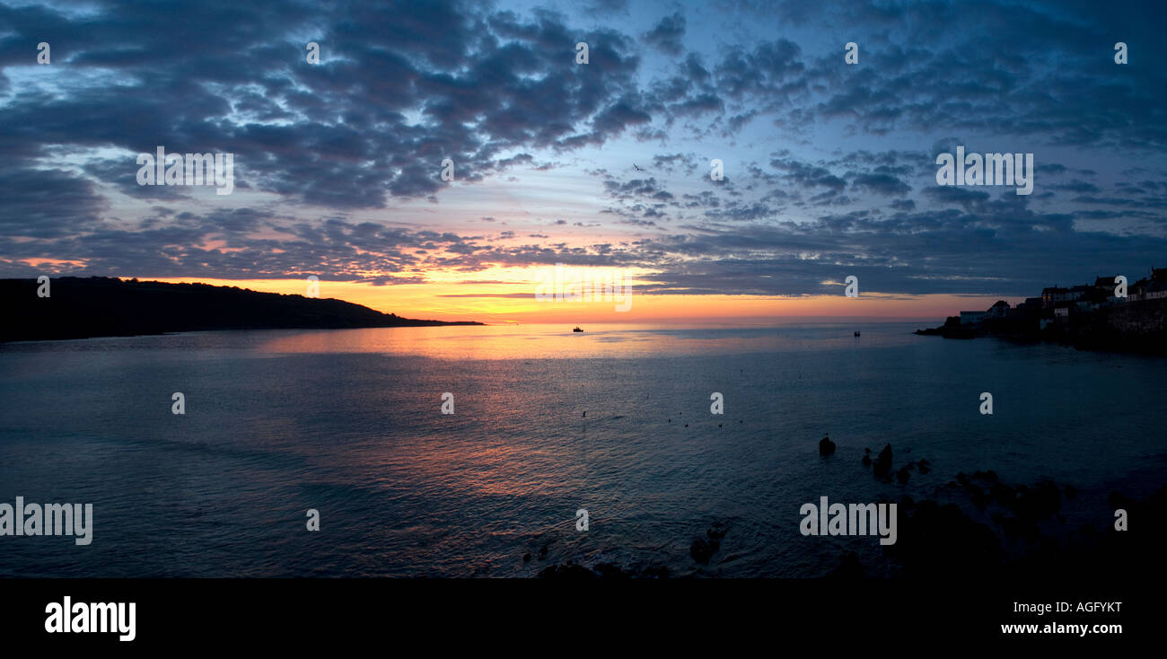 coverack cornwall england uk Stock Photo - Alamy