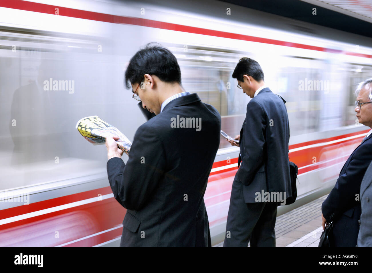 Rush Hour At Subway Station Shinjuku Tokyo Japan Stock Photo Alamy