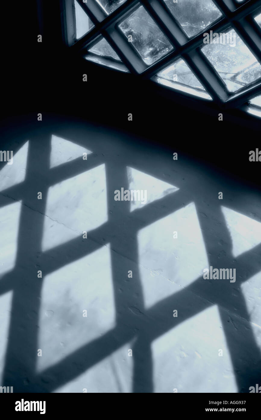 Diamond shape window hi-res stock photography and images - Alamy