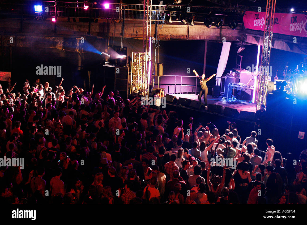 The Soul II Soul Soundsystem on the main stage at TDK Cross Central ...