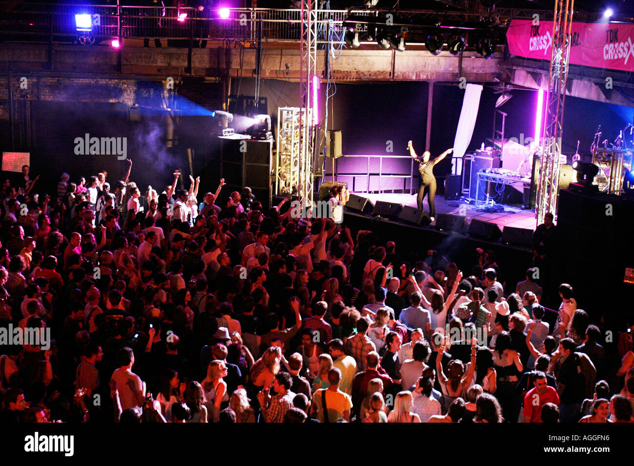Urban soul stage hi-res stock photography and images - Alamy