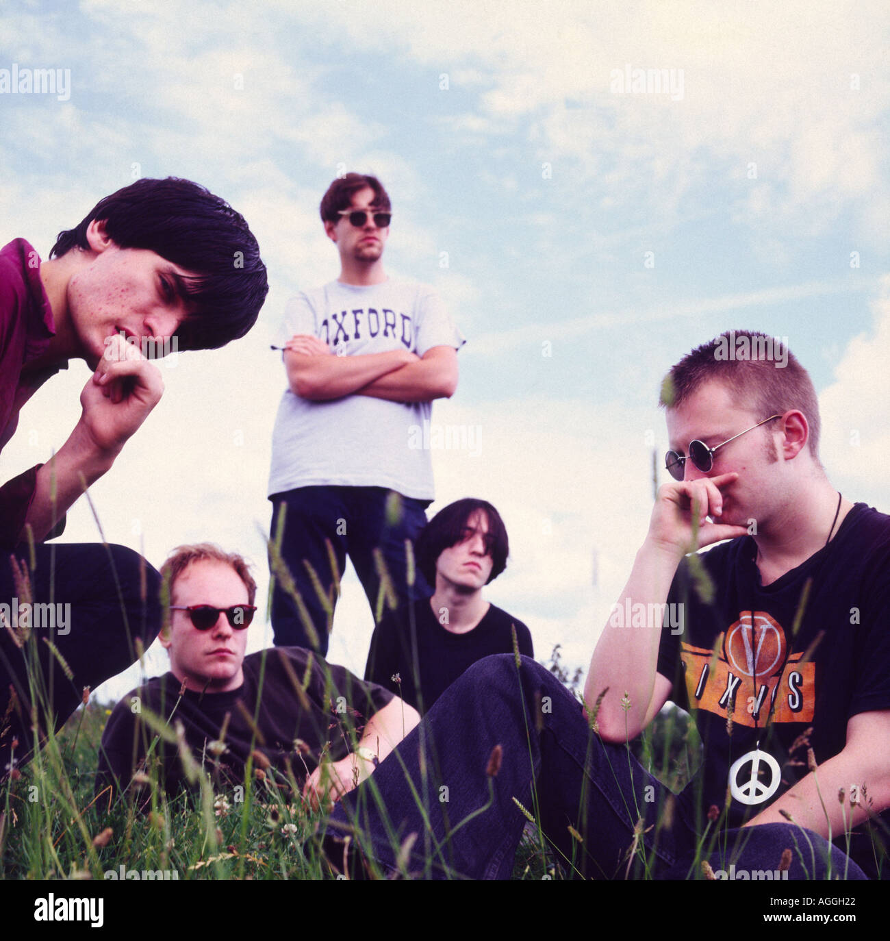 Radiohead 1992. Early group portrait photo of the band for Lime Lizard