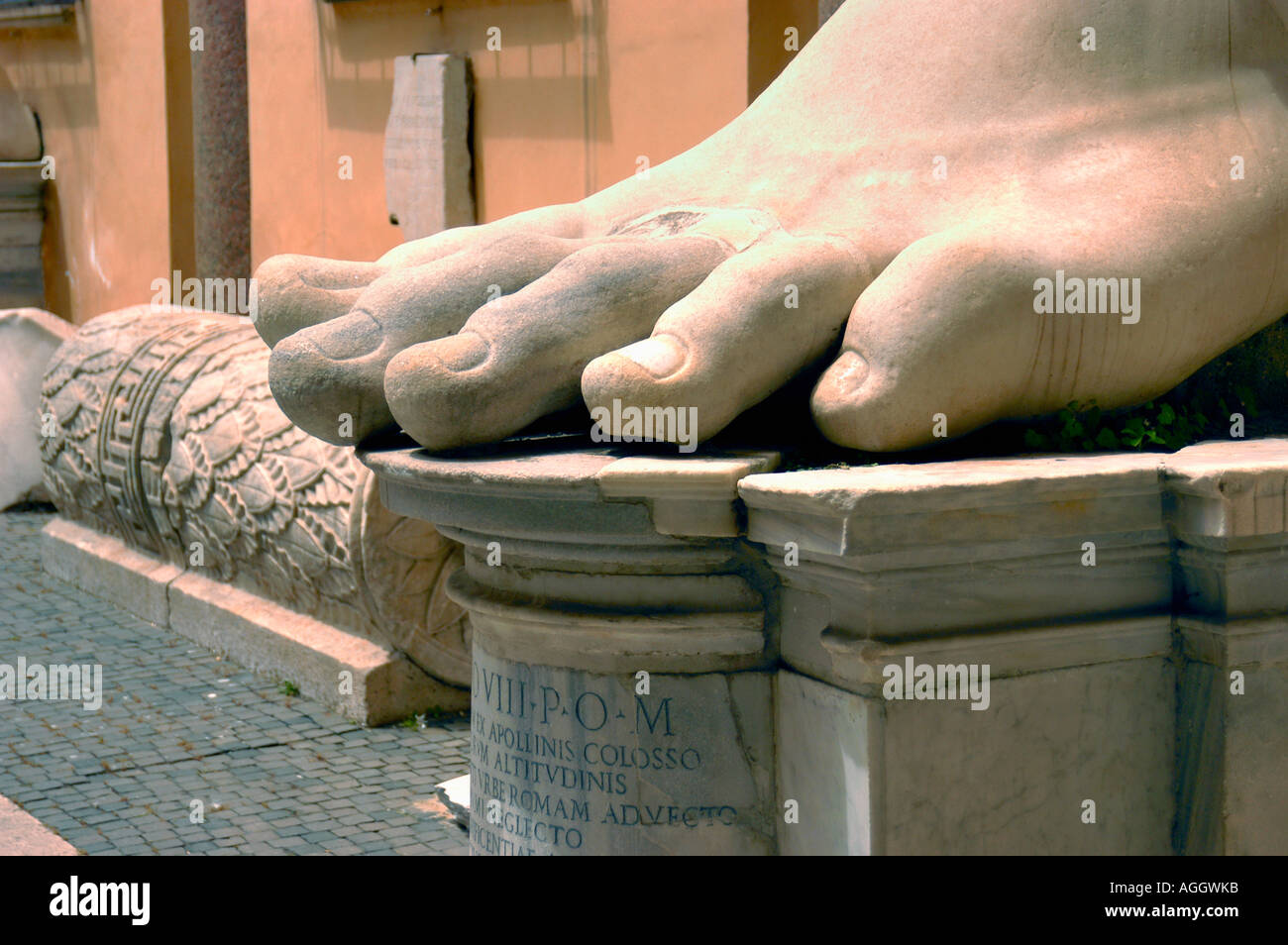 remains/pieces of the gigantic statue of Constantine, Palazzo dei Conservatori, Piazza del Campidiglio, Rome, Italy Stock Photo