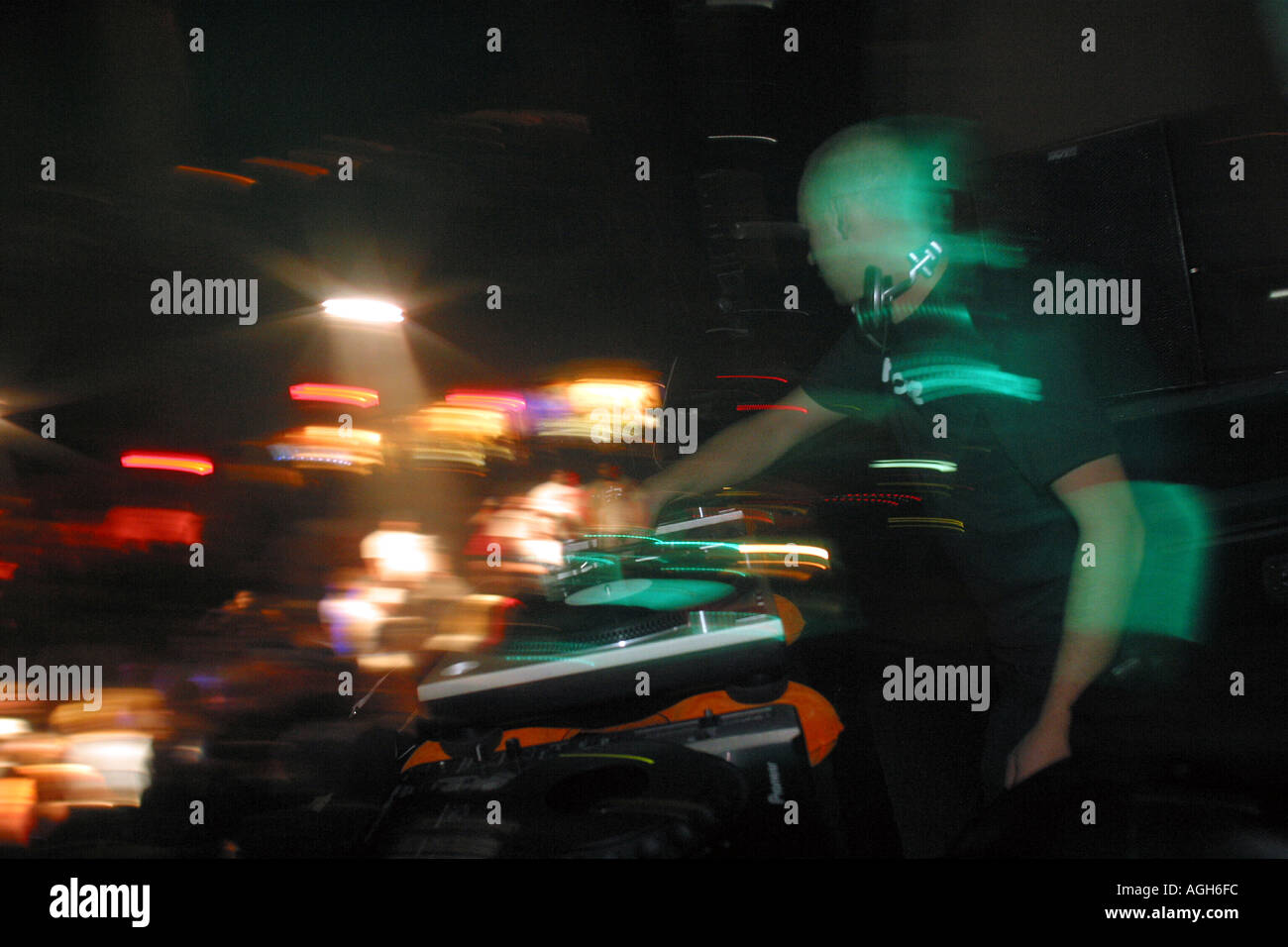 dj hyper playing at a club in tampa florida Stock Photo