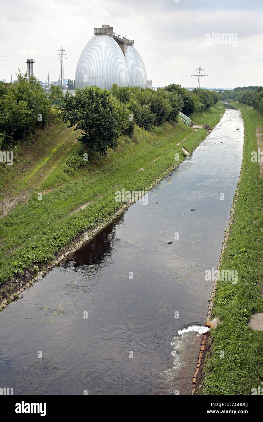 Emscher River with purification plant, Germany, North Rhine-Westphalia, Ruhr Area, Dortmund-Huckarde Stock Photo