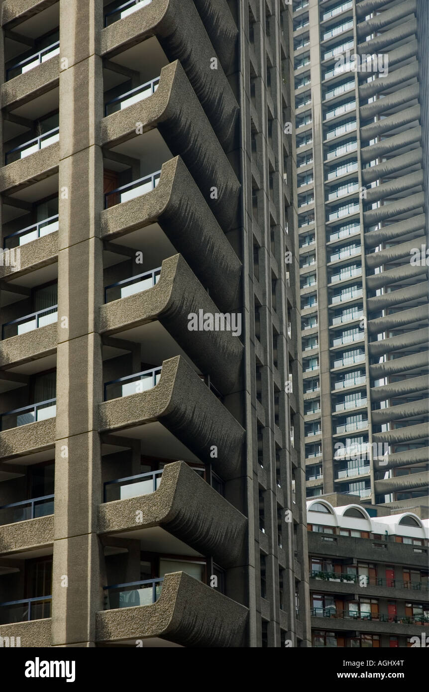 Apartments at the Barbican Centre, London Stock Photo Alamy