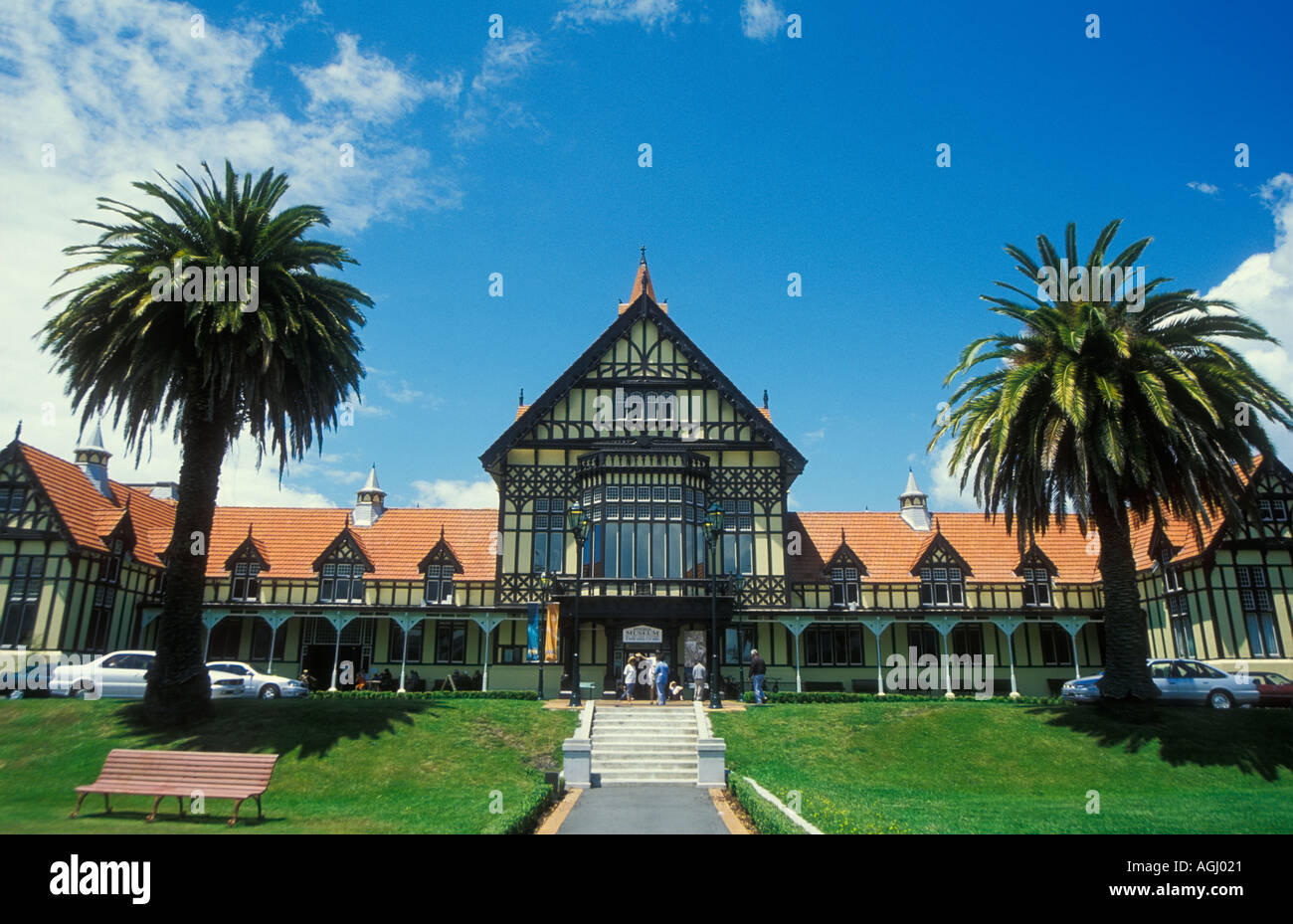 new zealand rotorua new zealand Famous old bath house museum at Rotorua ...