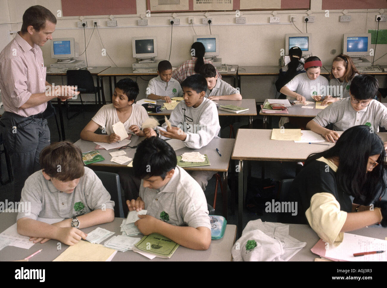 School teacher classroom scene hires stock photography and images Alamy