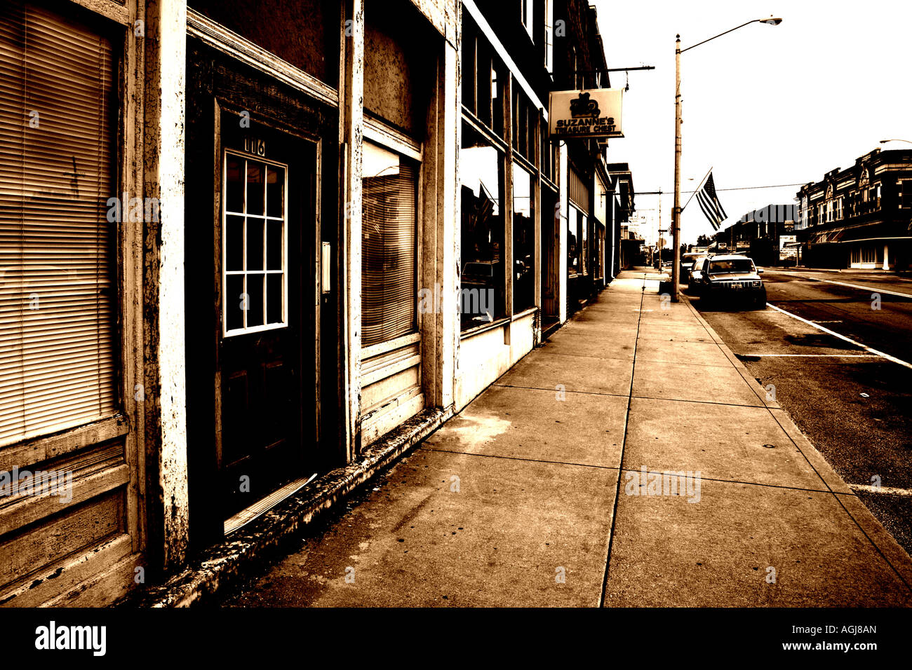 main street in staunton illinois usa route 66 Stock Photo Alamy