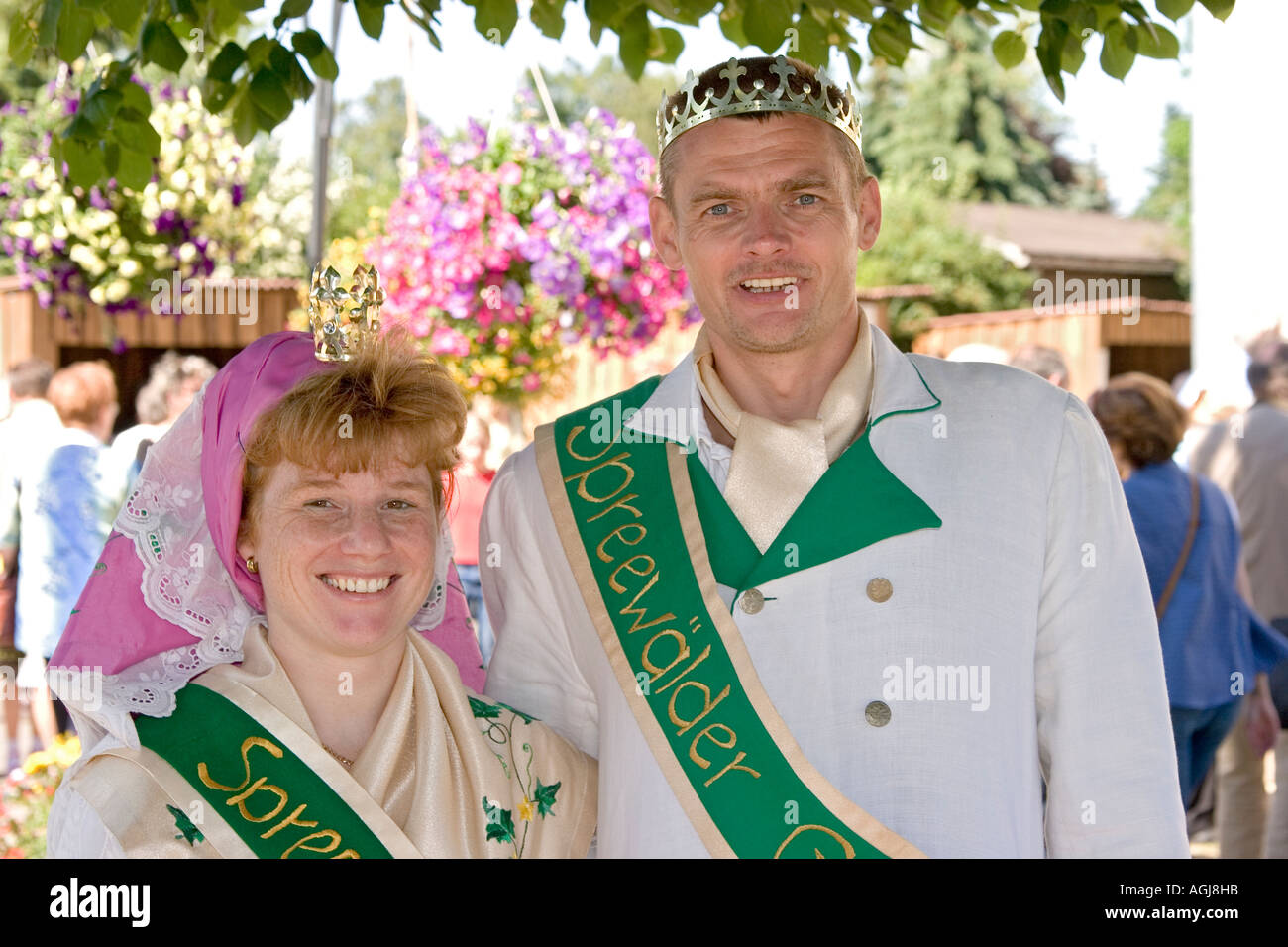 germany brandenburg spreeforest cucumber king and queen with liveries during the johannismarkt in straupitz Stock Photo