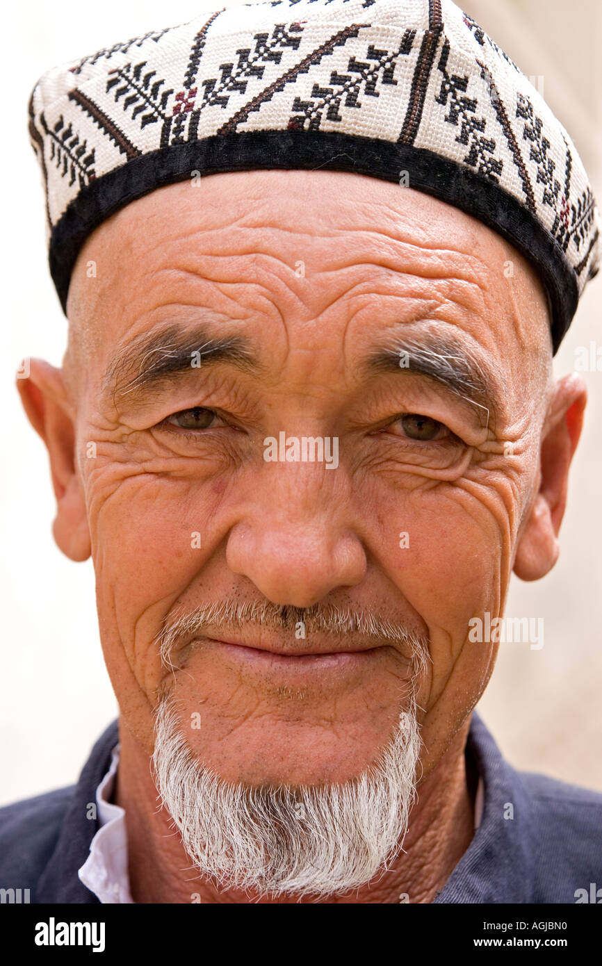 asia china portrait of an old man of the ethnic group of the uygur in yutian at silkroad Stock Photo