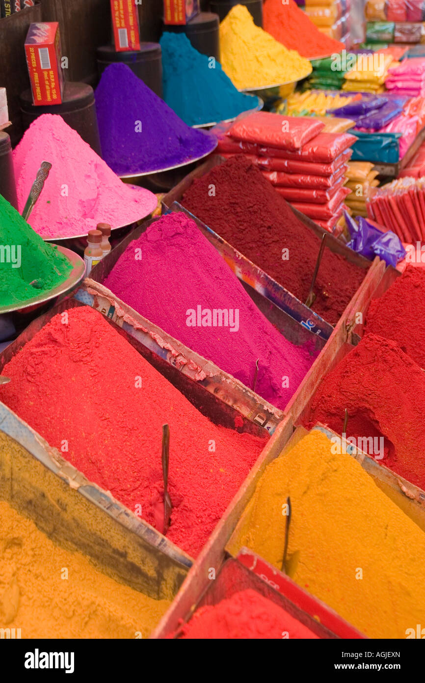 Kumkum powder at Devaraja Market in Mysore, Southern India Stock Photo