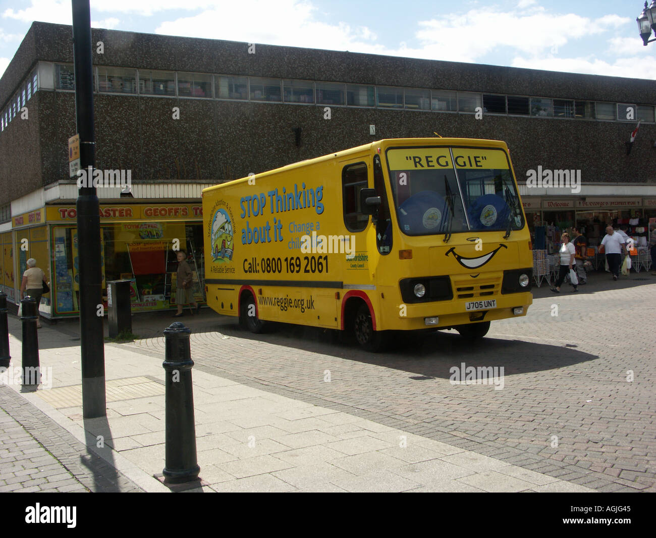 Adoption Information Bus Tamworth Staffordshire Stock Photo Alamy