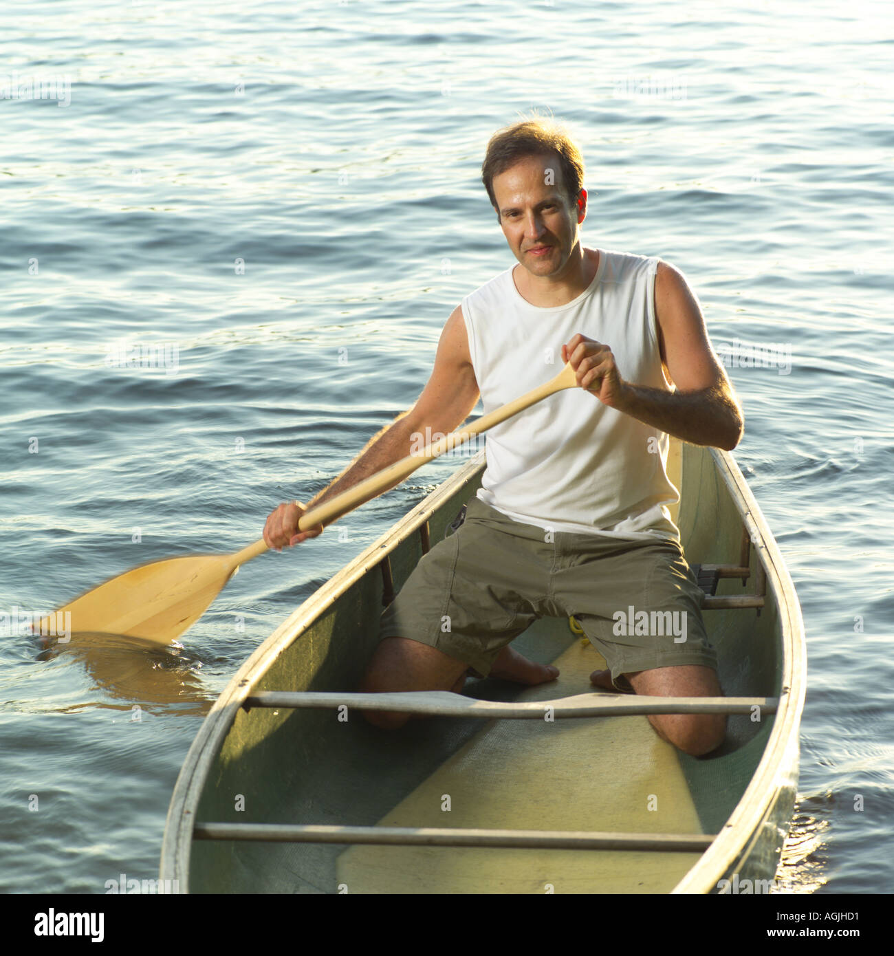 Kneeling canoe hires stock photography and images Alamy