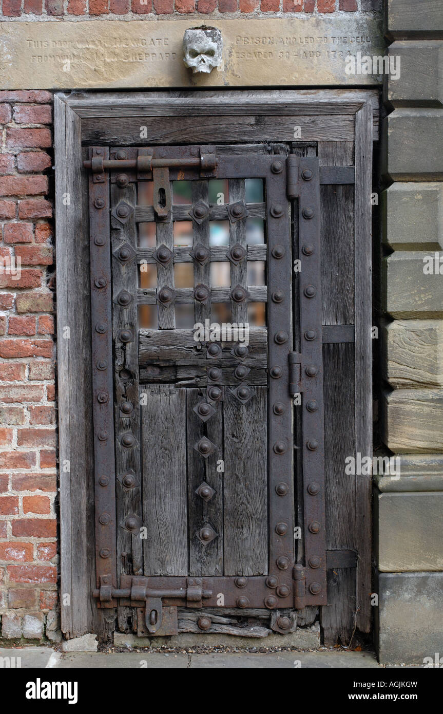 Encarseration High Resolution Stock Photography And Images Alamy