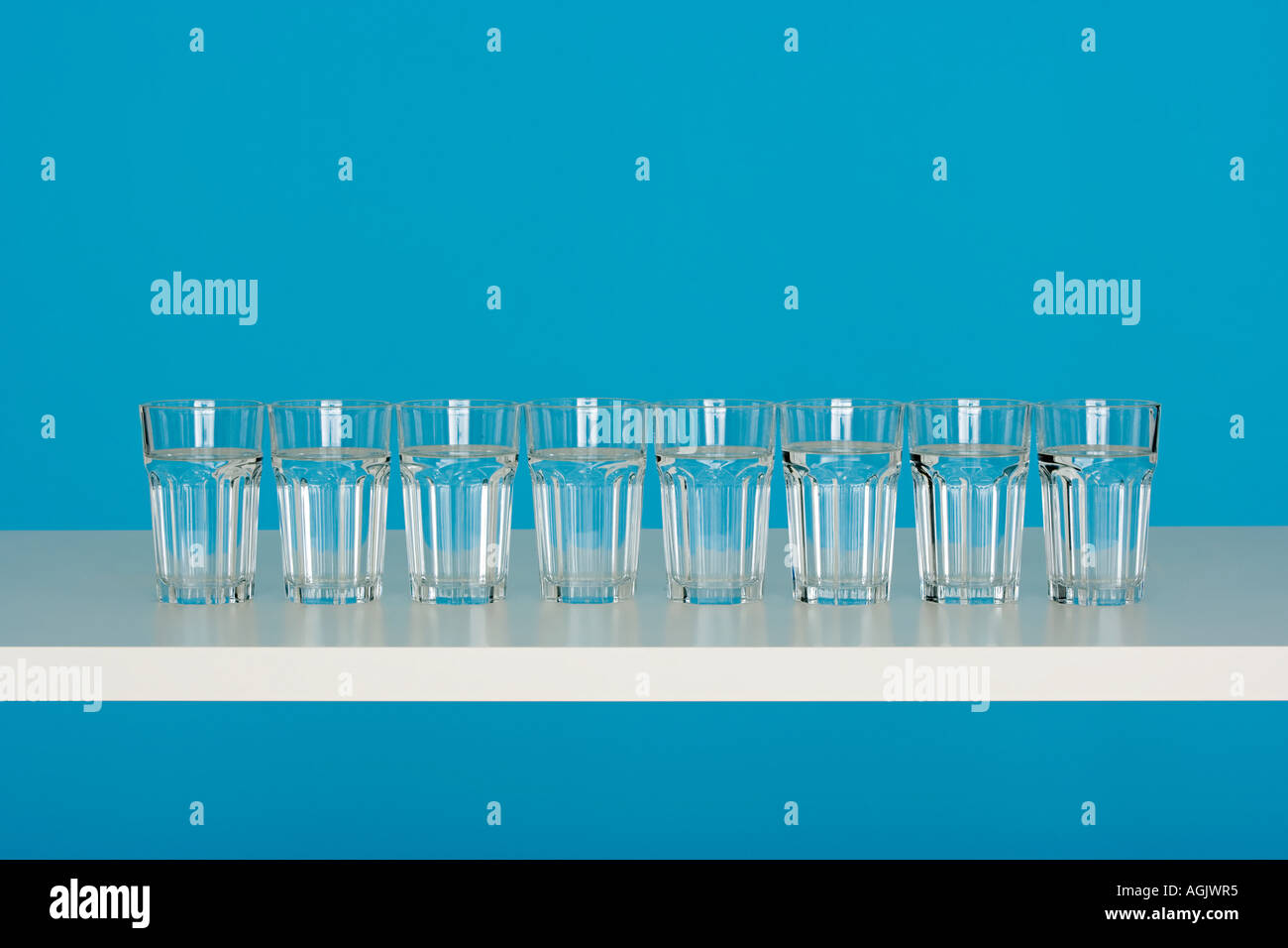 8 стаканов. 8 стаканов. Стакан 0,8. Стакан воды. Стаканы.