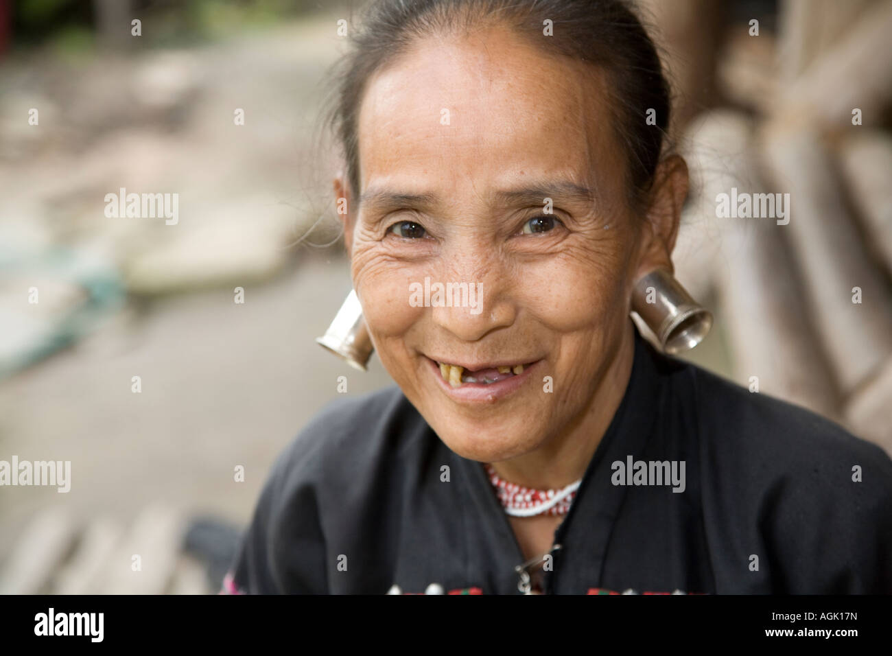 Lahu hill tribe woman hi-res stock photography and images - Alamy