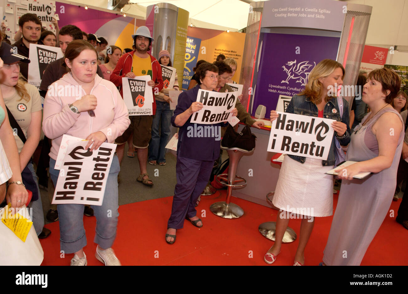 Welsh language society hi-res stock photography and images - Alamy