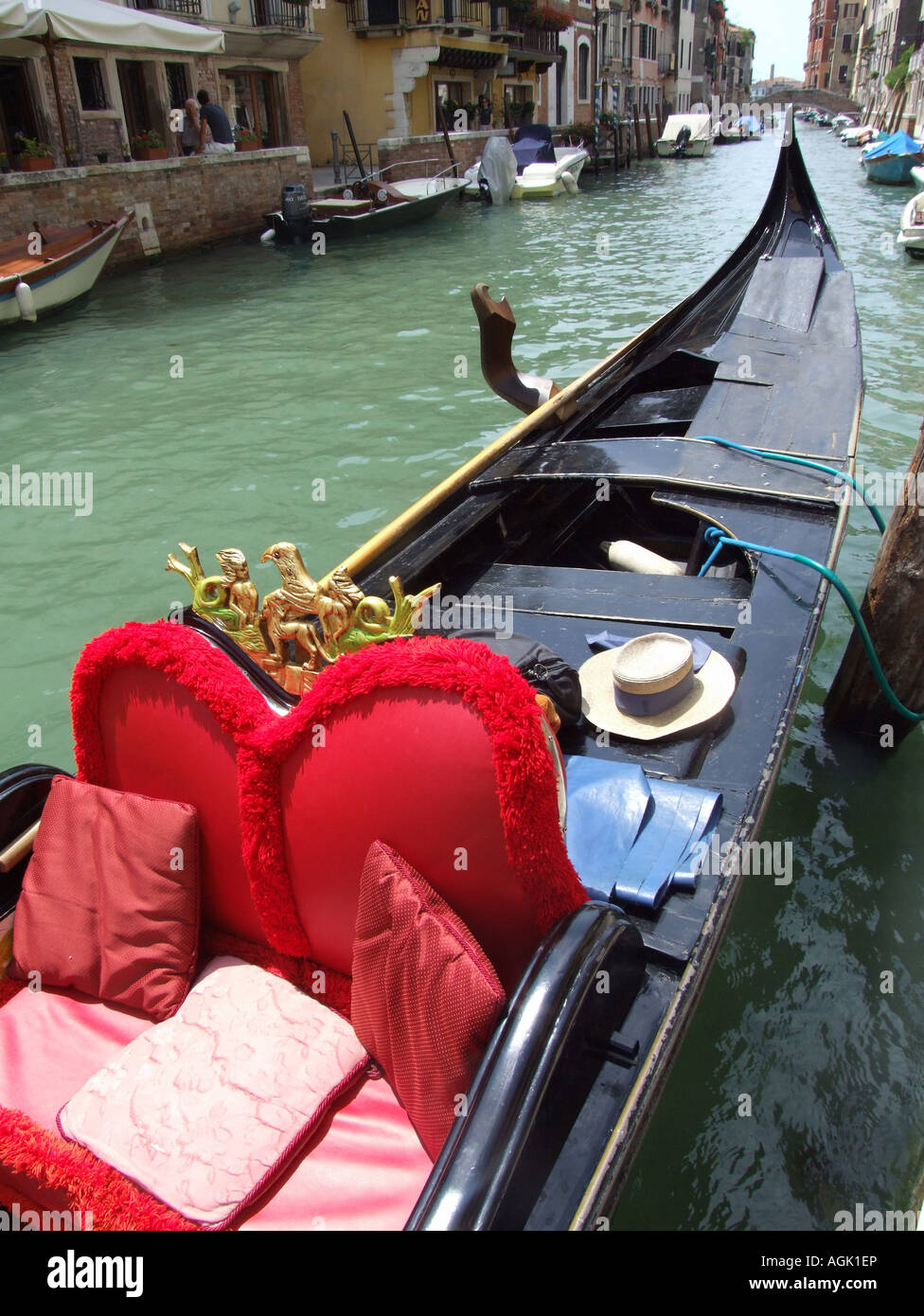 gondola in venice Stock Photo Alamy