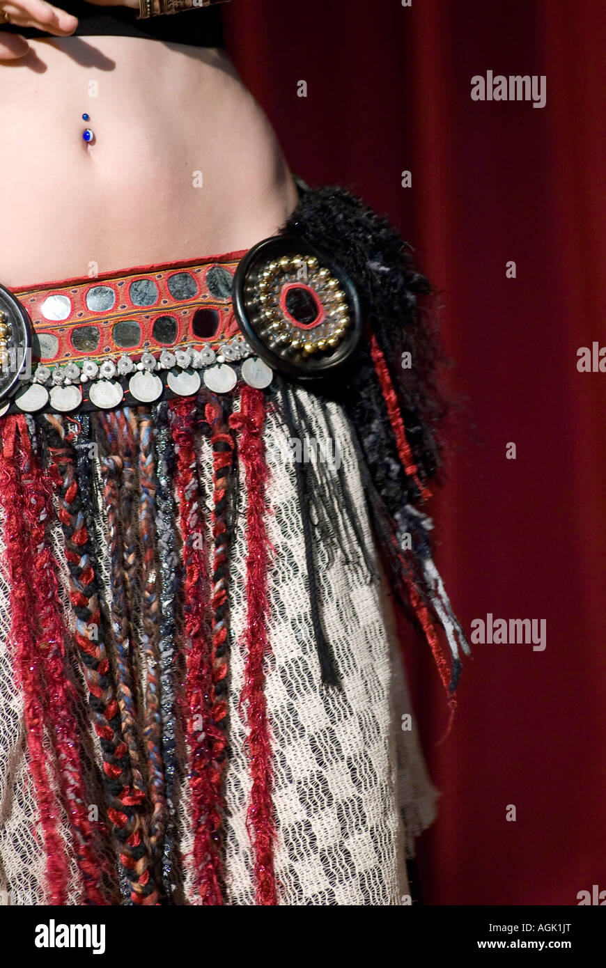 Bellydancer wearing a tribal belt Stock Photo - Alamy