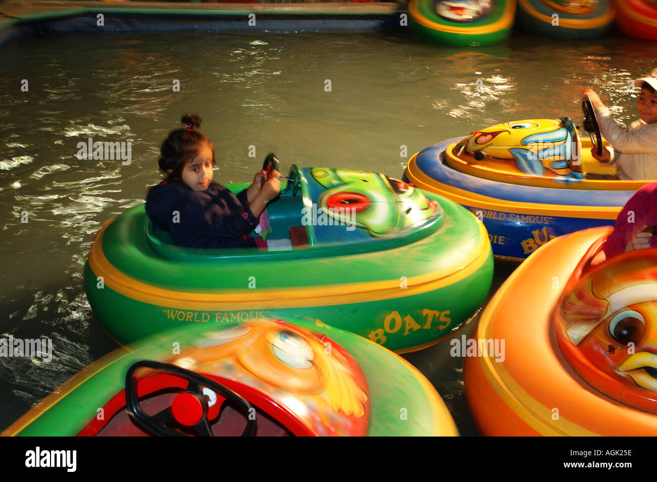 Bumper boats fairground ride dsc 2319 Stock Photo - Alamy