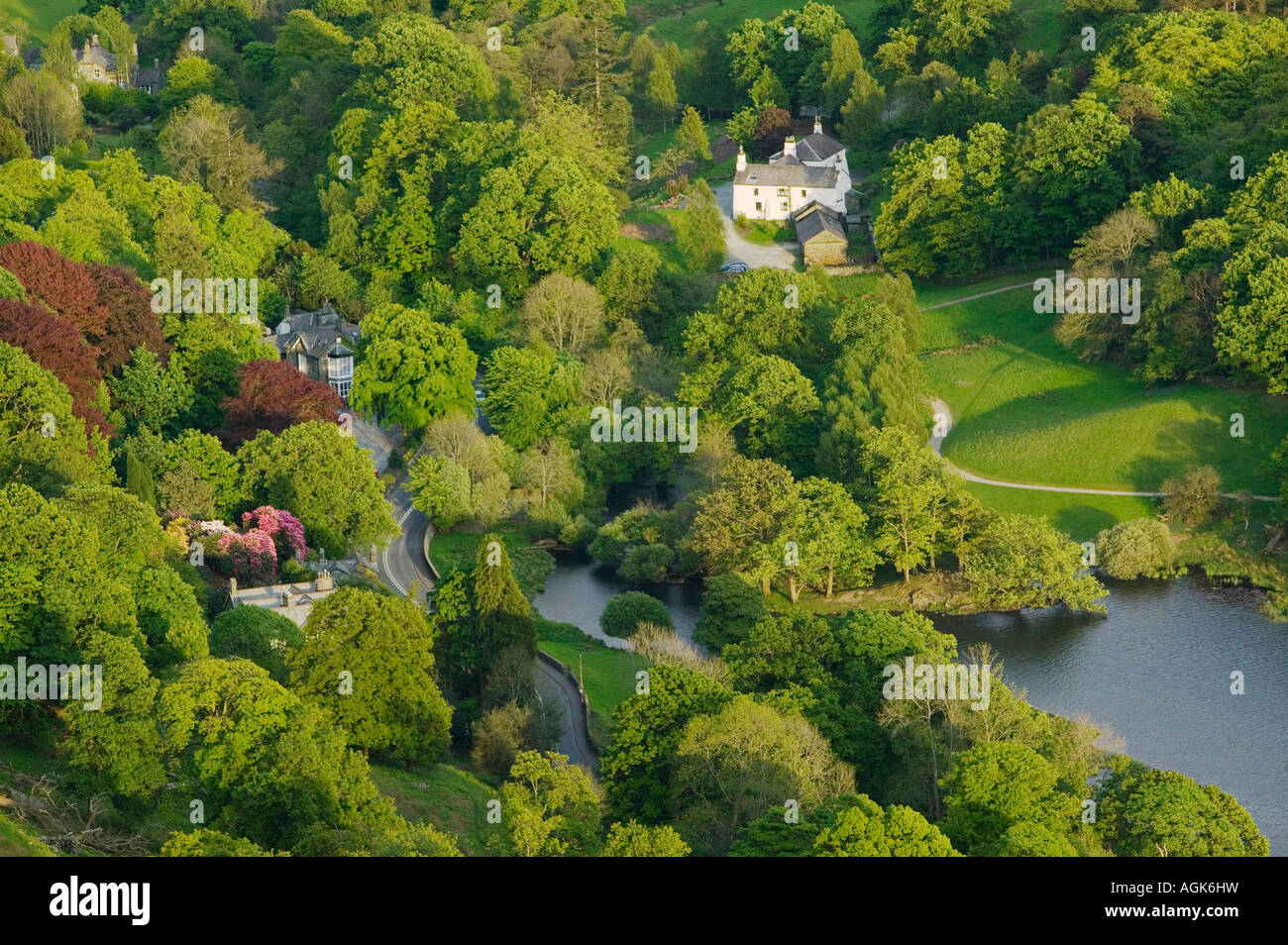 Houses next to Rydal Water in the Lake Dsitrict National Park, Cumbria, UK Stock Photo